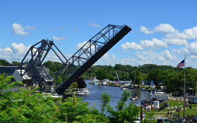 Ashtabula Harbor Beach Glass Festival